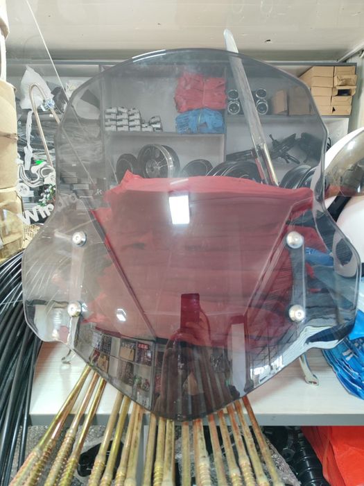 Лобовое стекло для скутеров