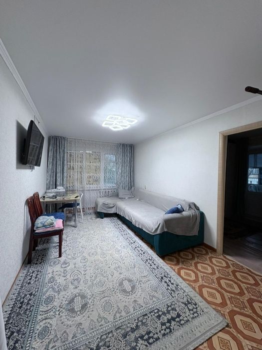 Продам 2 ком.квартиру Маясова 31А