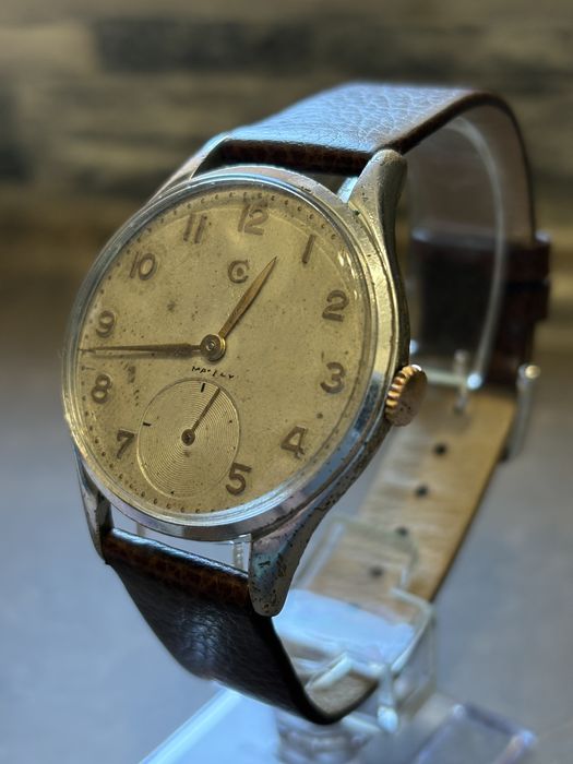 Ceas Cyma Tavannes  mecanic cal.586K