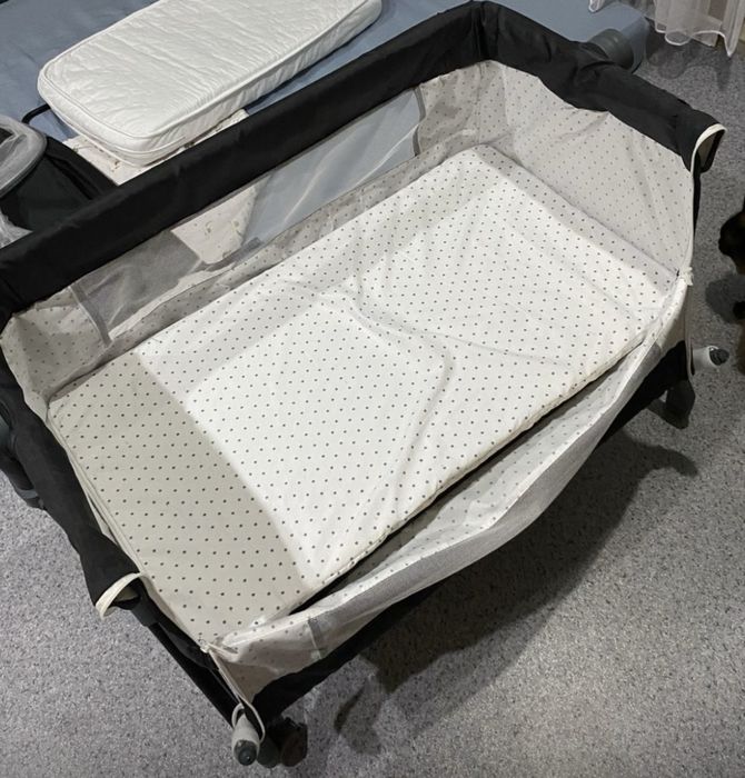 Детская приставная кроватка