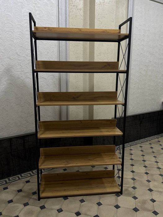 Lift mebel. Gullar uchun poʻdstavka