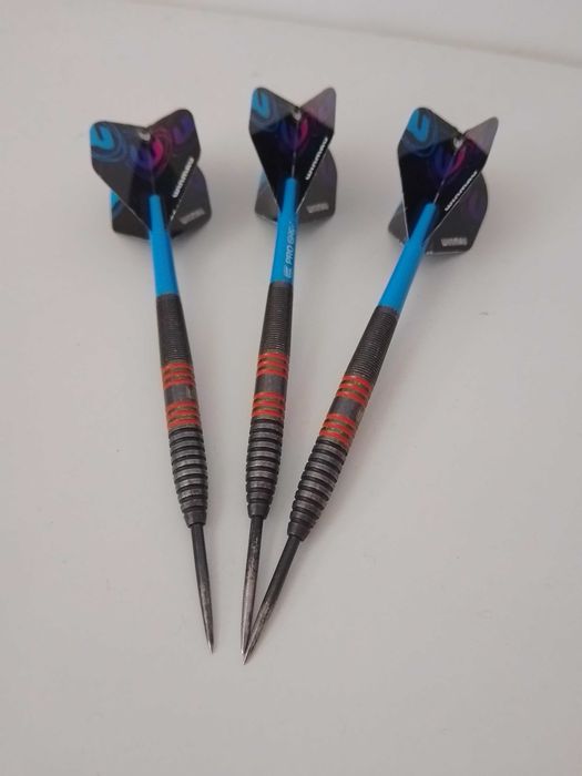 Săgeți darts RVB