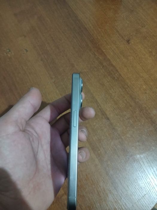 iPhone 15 Pro 256g