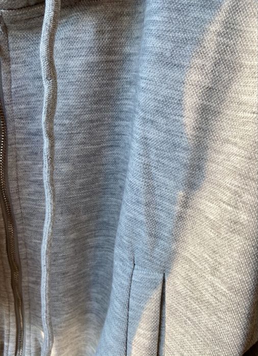 Продам Спортивный костюм