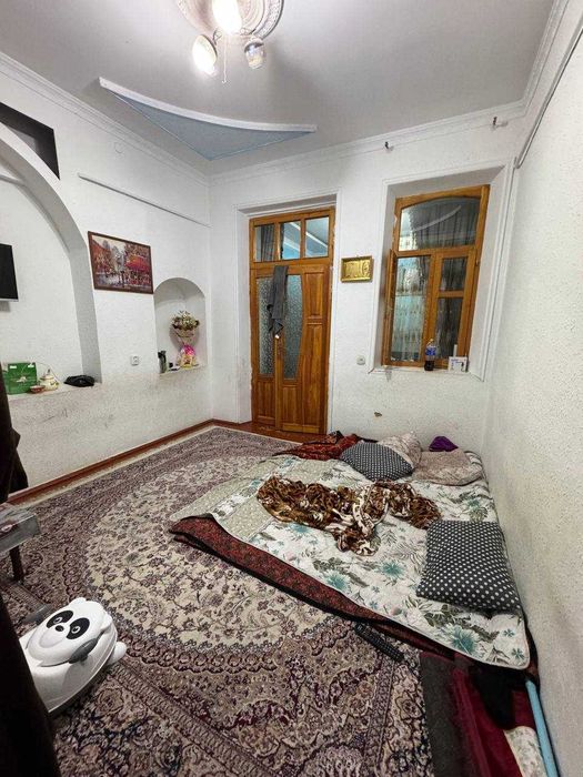 Хороший дом 4 комнаты с вьездом Земли 2,5 сотки ул. Белола Нозима