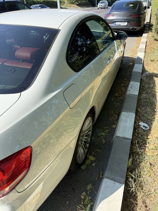 BMW E92 2.0i mesaj în privat pentru mai multe detalii