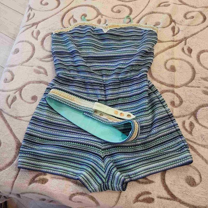 Гащеризони на Алеса и Амиа