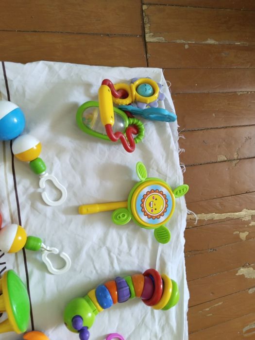 Погремушки и свистульки