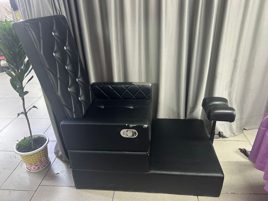 Кресло для маникюра