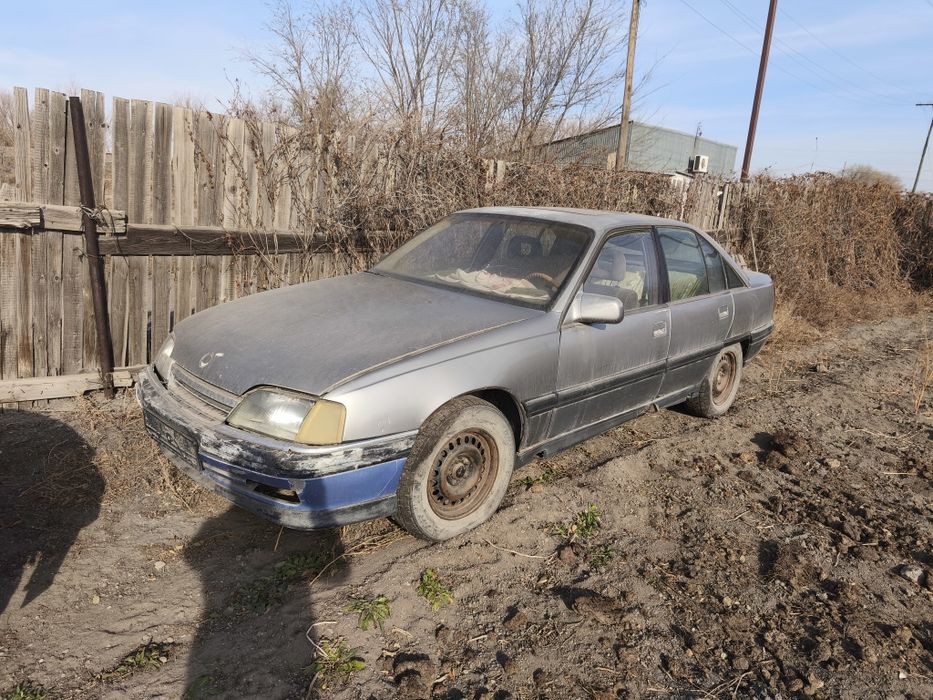 Опель омега а 1993 2 литра