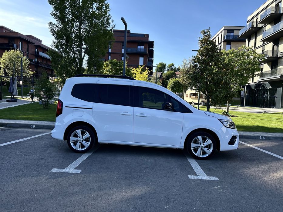 RENAULT Kangoo 2022 — imagine 4