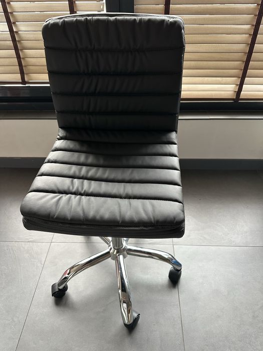 Стол на колелца King мостра с 2г гаранция