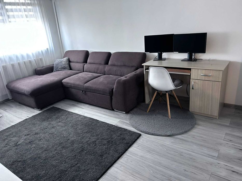 Proprietar inchiriez apartament 2 camere decomandate Marasti