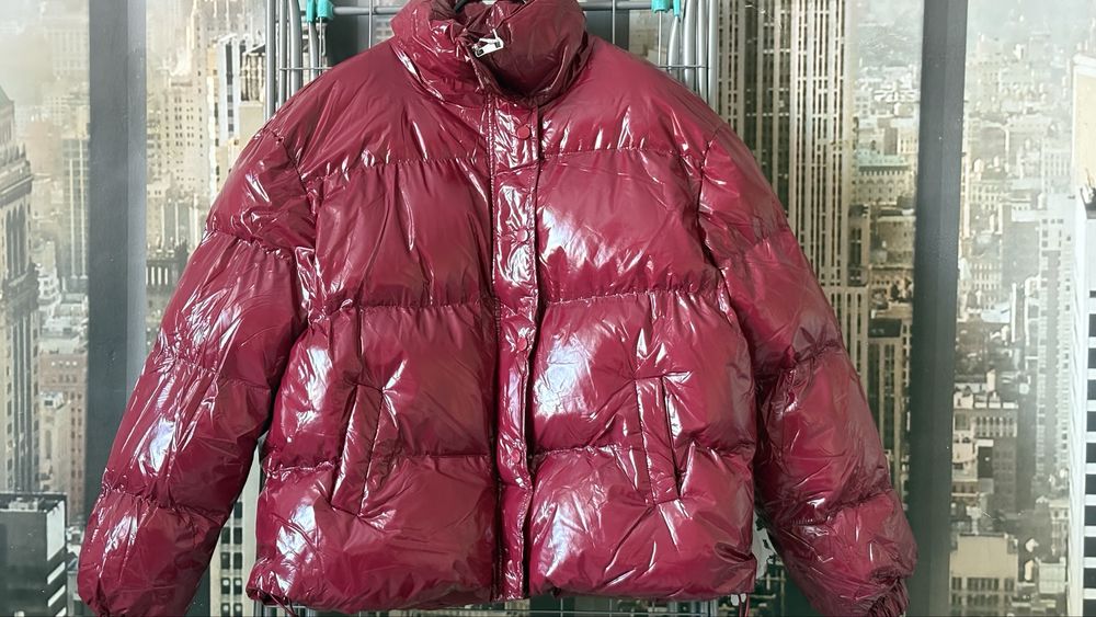 Куртка лакированная