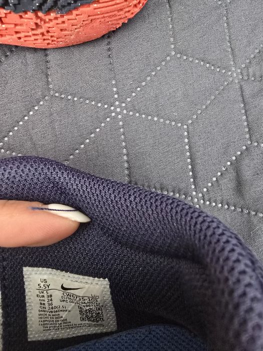 Маратонки Nike..