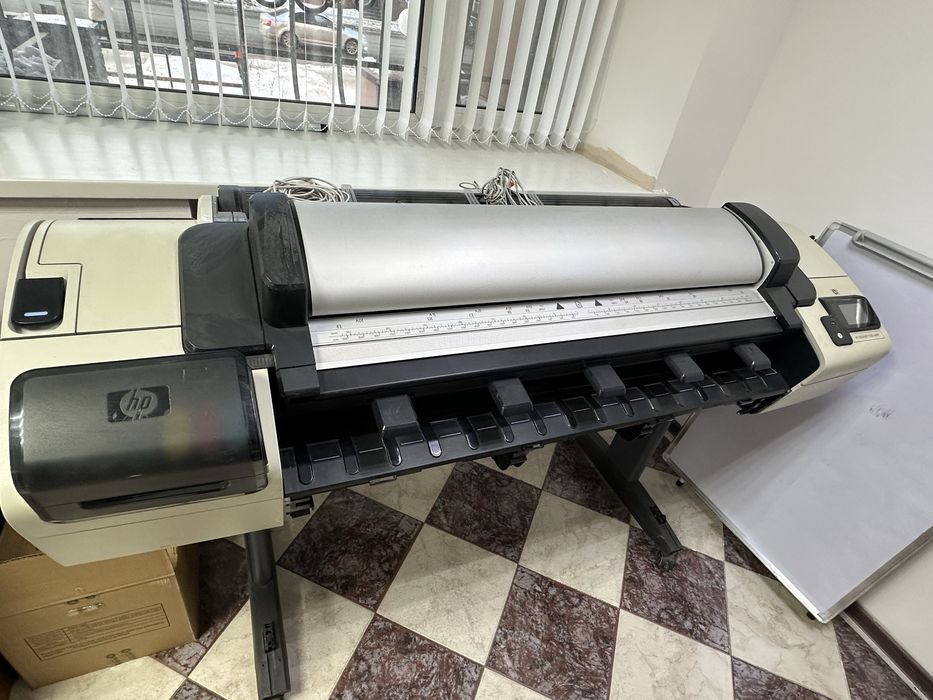 HP DesignJet T2300 eMFP