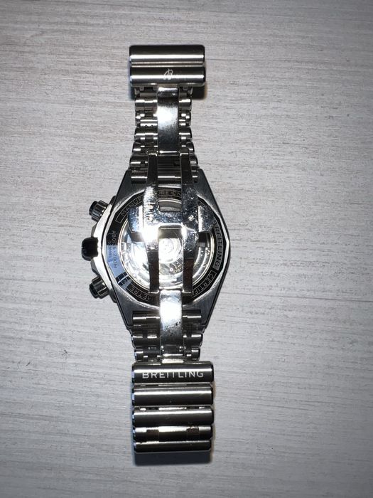 Breitling Super Chronomat B01 44 – премиум изпълнение