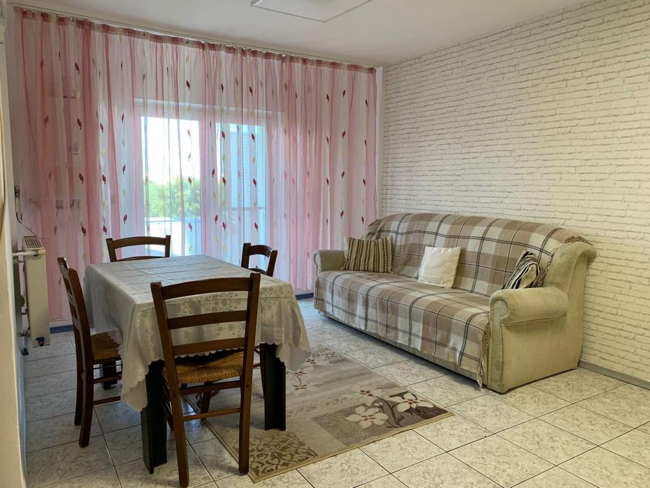 Apartament de închiriat