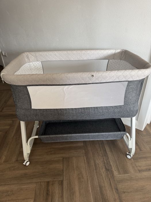 Pătuț Bebe 4 în 1 Pliabil 90x57 cm -  Leagăn, Roți Blocabile, 0-24 Luni