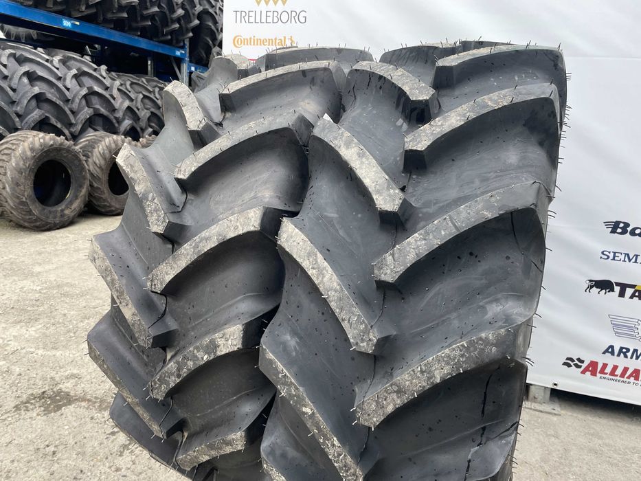 Anvelope noi radiale 420/85R24 pentru tractor fata marca MRL