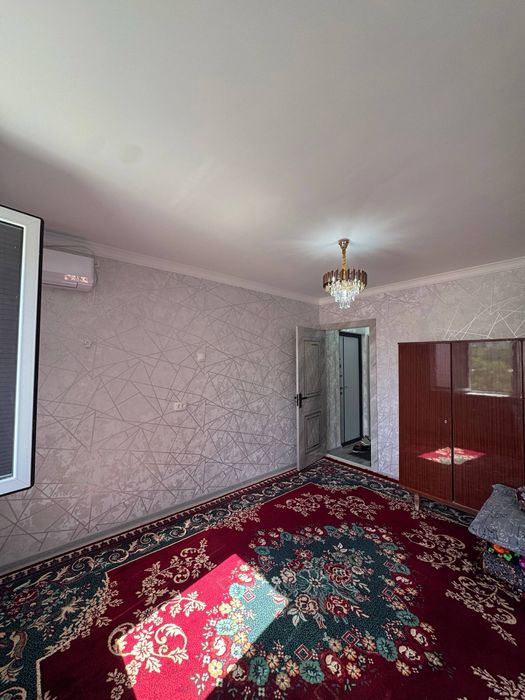 4 каватли домнинг 3 каватида 2 хонали квартира ижарага берилади