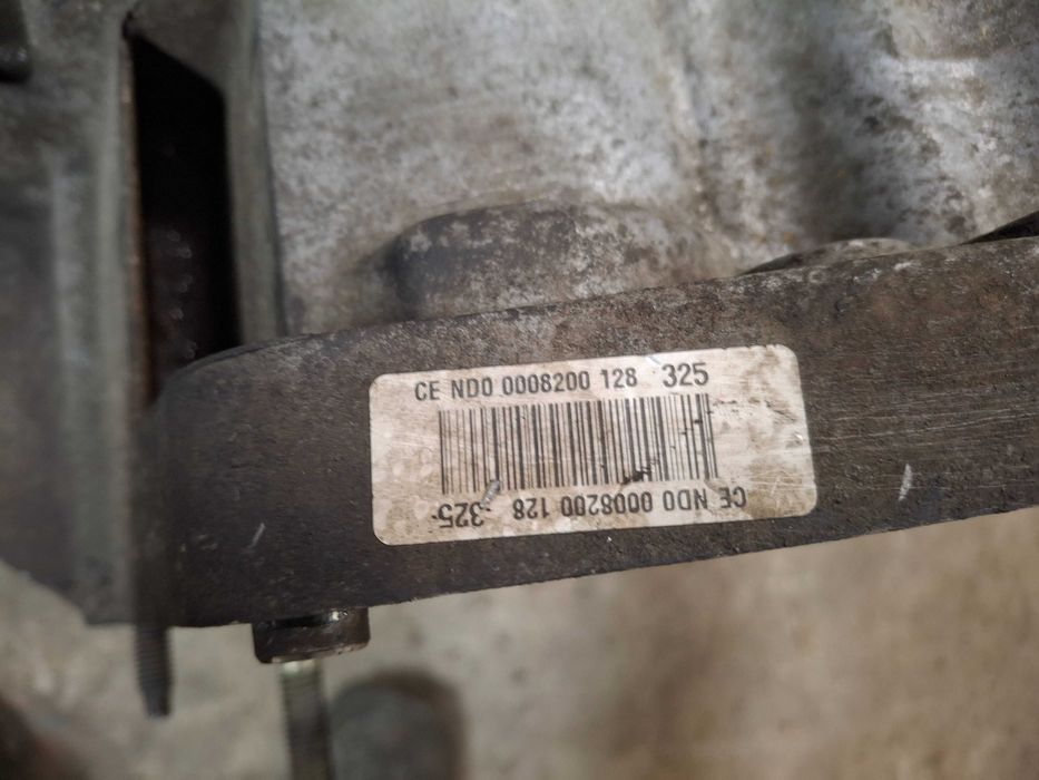 Скоростна кутия Рено Сценик 2 2.0