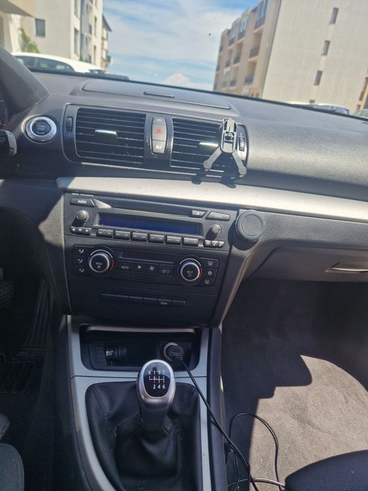BMW 1 Series 2009 — imagine 3