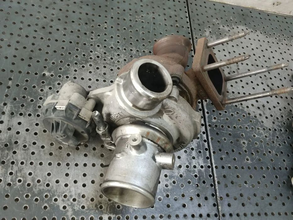 turbina  f1agl411  2.3 hpi  euro 6  iveco daily 6   5802377343  877675-0001