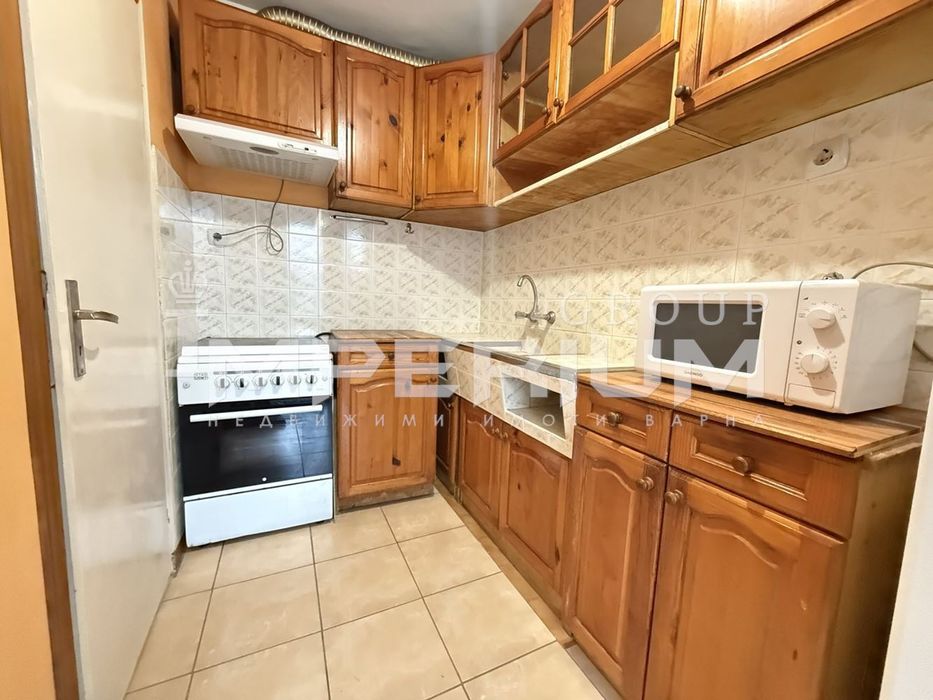 КЛЮЧ В ОФИСА! Двустаен обзаведен апартамент под наем в района на Лятн