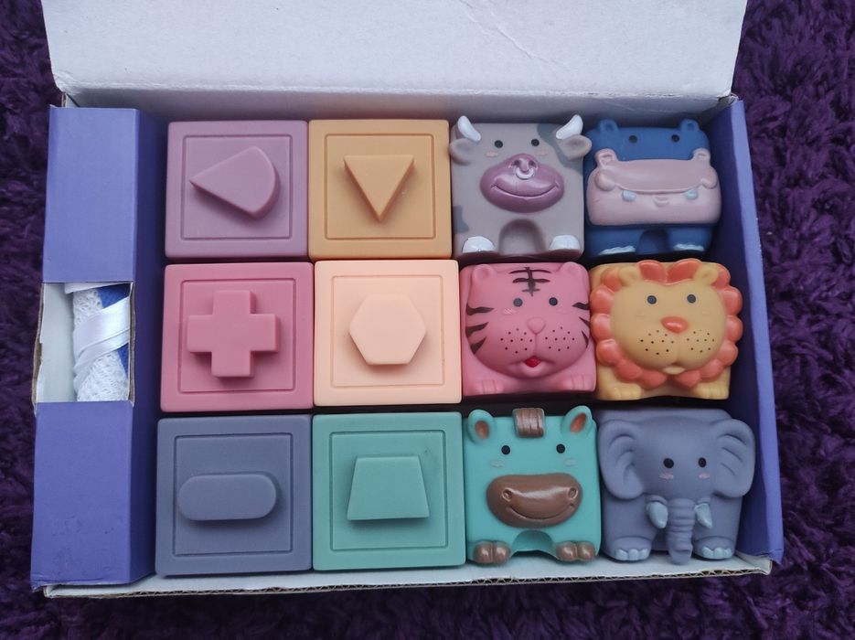 Сензорна играчка за бебе