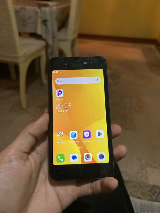 Продам телефон Itel