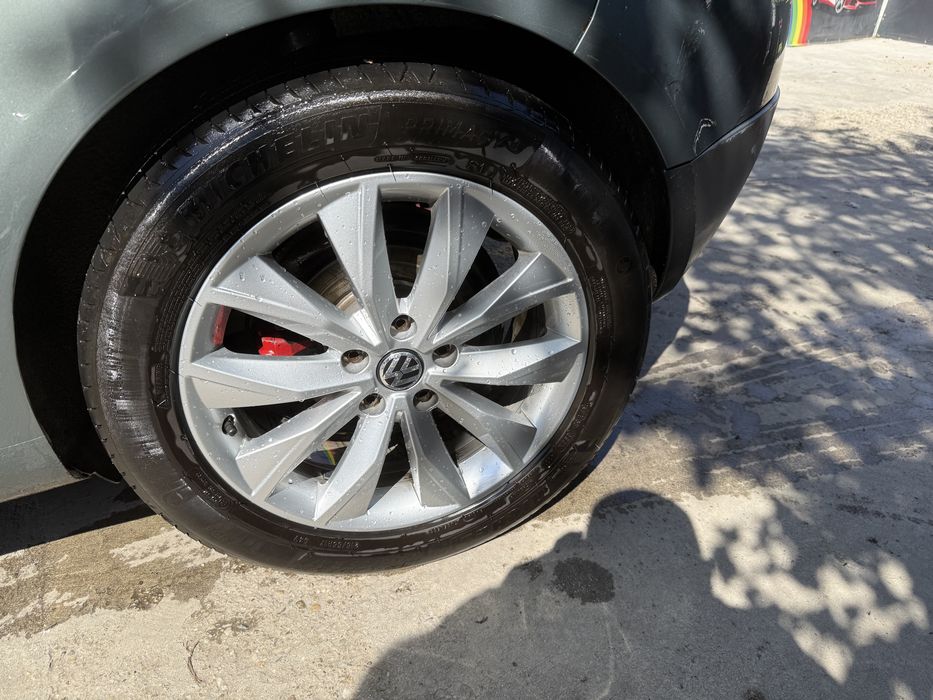 Roti cu jante originale seat ateca r17