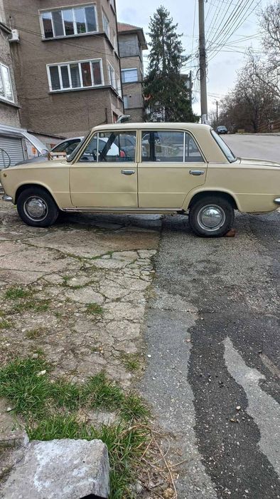 Lada        2101