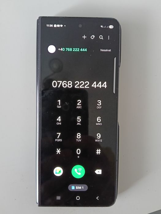 Samsung z Fold 5 Displai mare crăpat