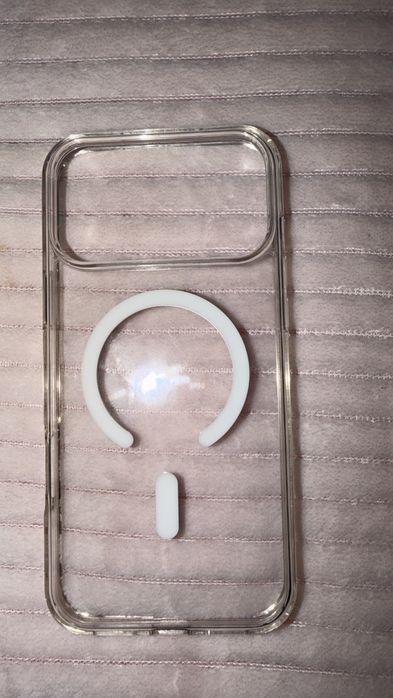 Vand husa transparenta iphone 17 pro max cu magsafe