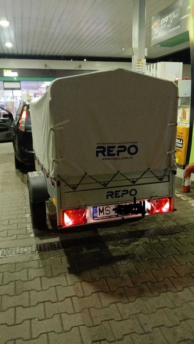 Vând remorca auto 750 kg