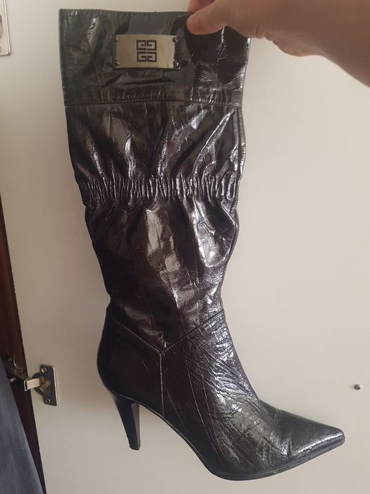 Продам кожанную  обувь