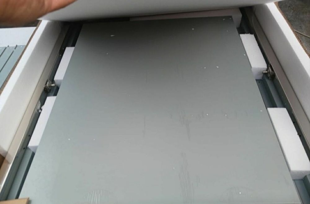 Magazie de grădină produsul vine ambalat în 2 cuti nou