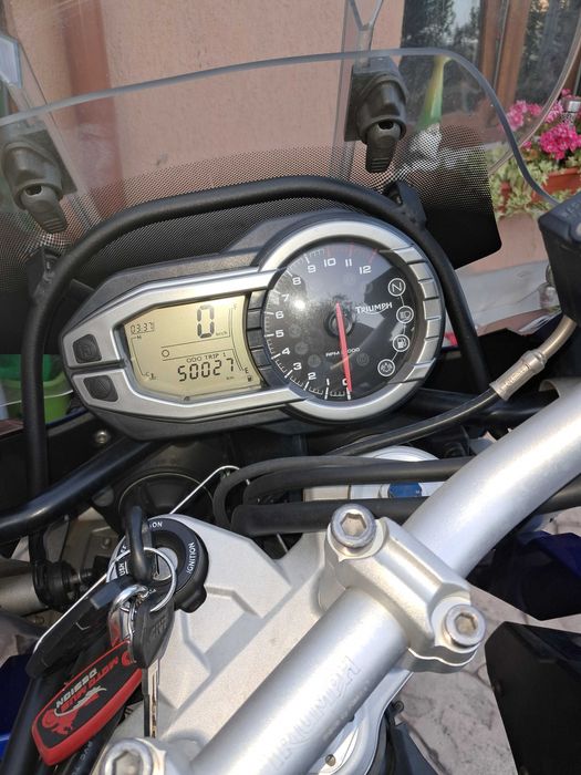 Motocicleta Triumph Tiger Explore 1200