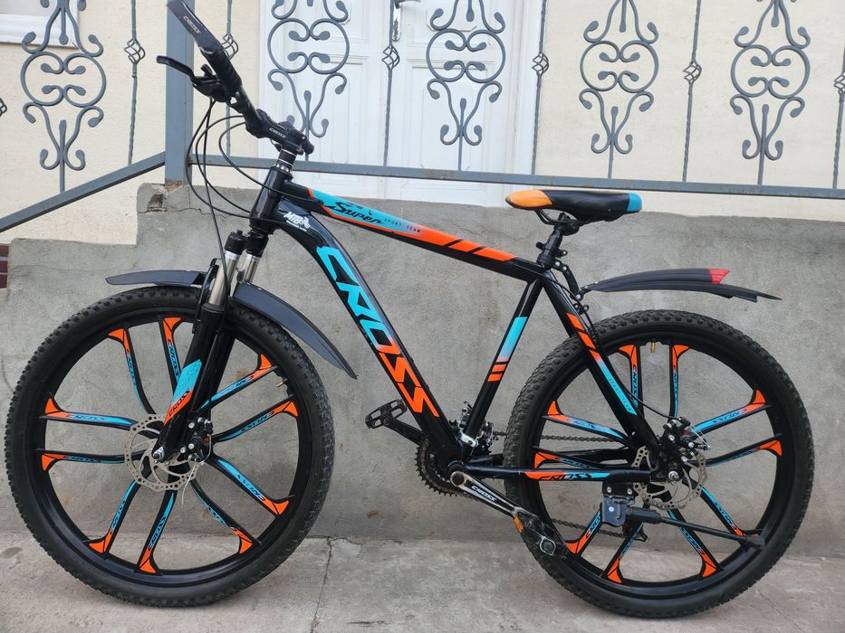 Велосипед Сотилади