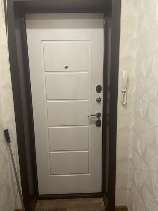 Продам двухкомнатную квартиру