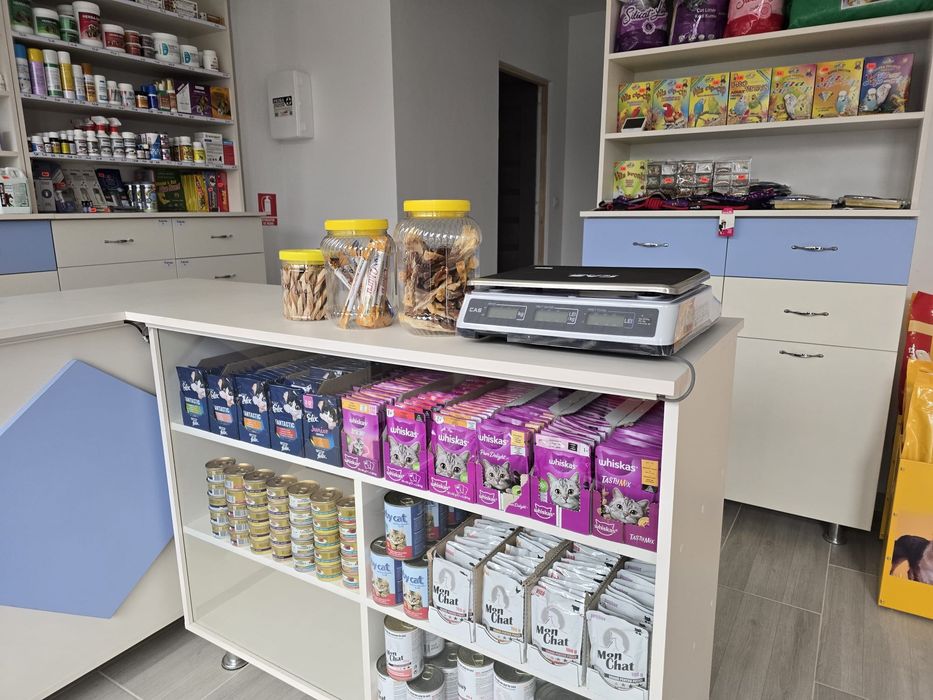 Mobilier farmacie veterinara