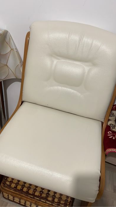 Самоклеющаяся кожа