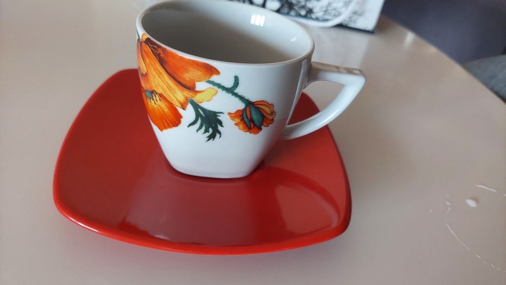 Сервиз кафени чашки