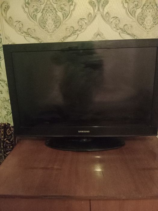 Продам телевизор самсунг