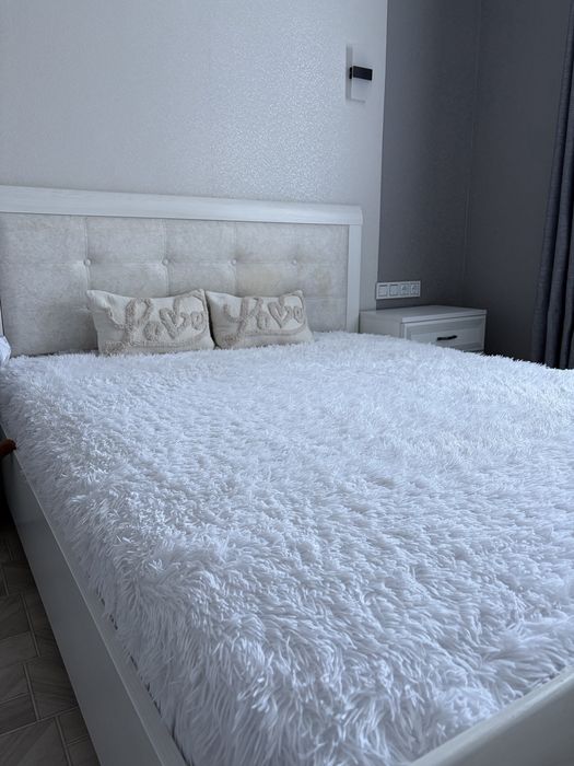 Продам Плед белый