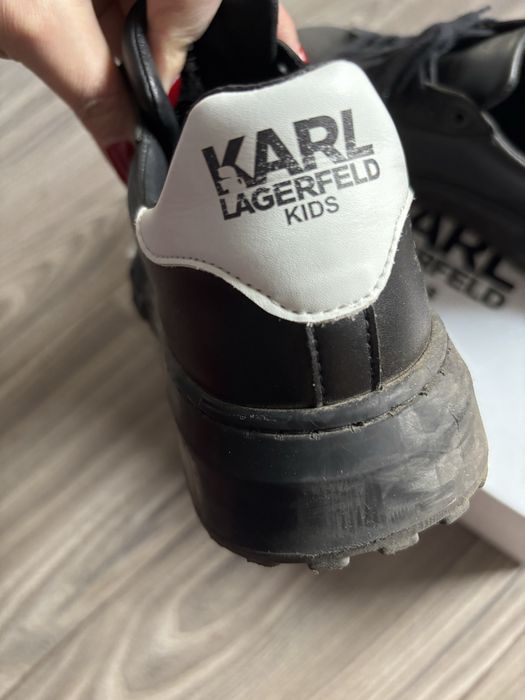 Обувки Karl Lagerfeld