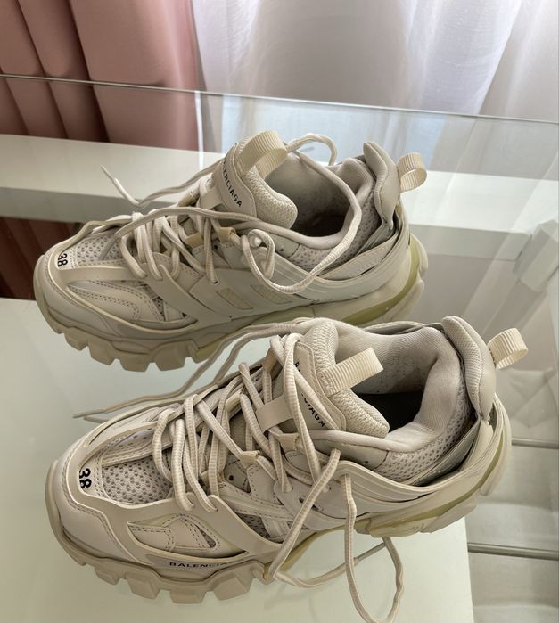 Маратонки Balenciaga track бели