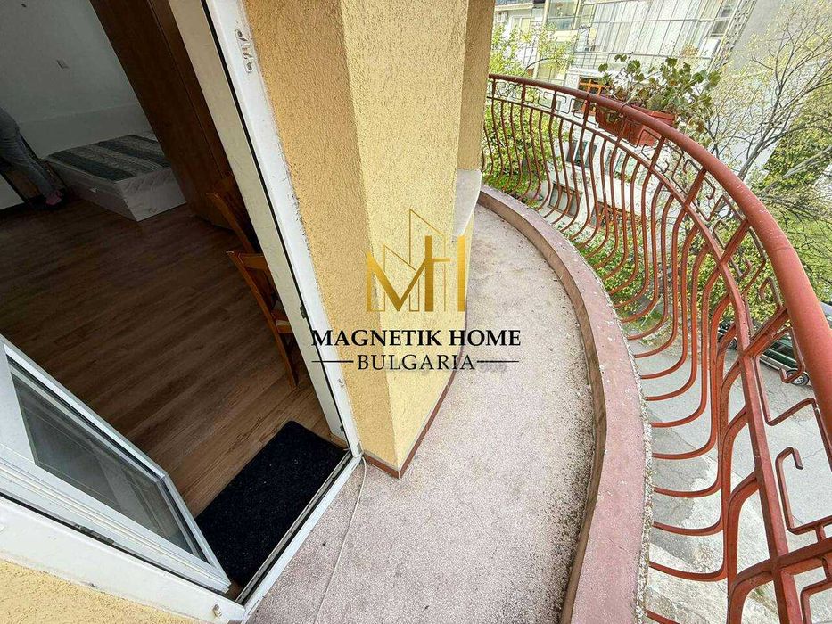 Дава се под наем Едностаен апартамент в Бургас, Лазур - 48 кв.м за 306 € - Снимка #4