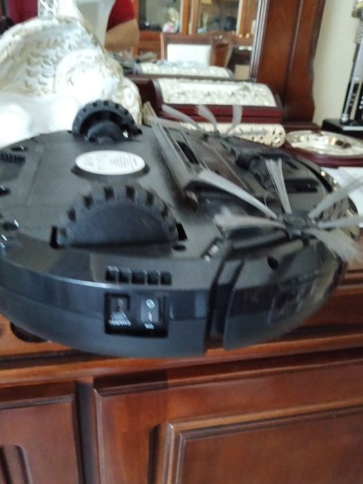 Vând robot vacuum Cleaner SSRS A1 de la Silver Crest